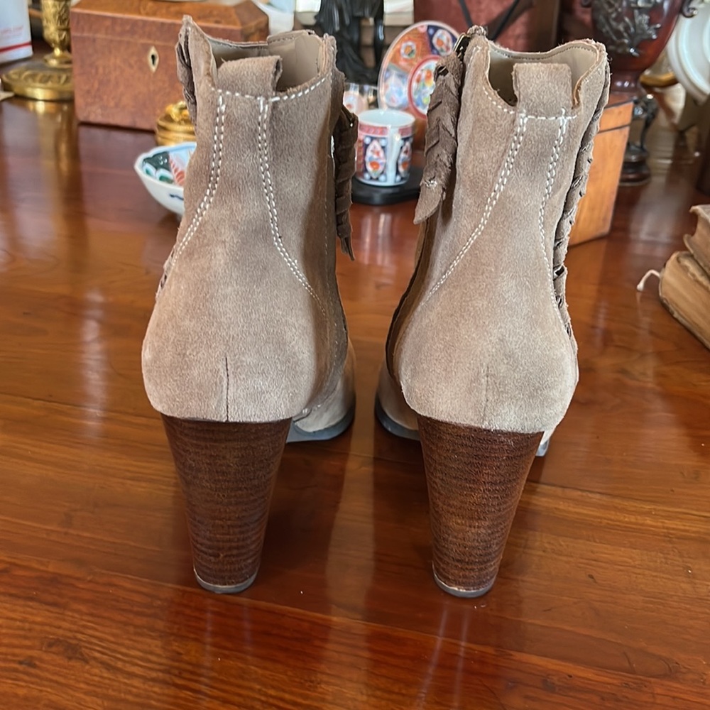 Very Volatile Wright Taupe Suede Leather Ankle Boots - Picture 6 of 10